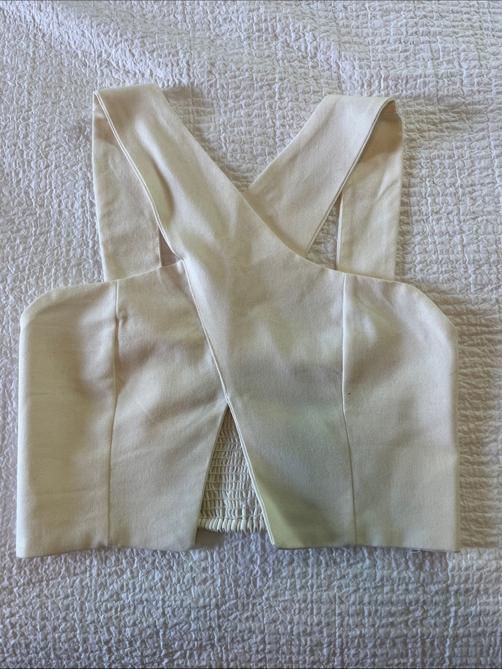 FARM Rio Cream Cross-Back Crop Top PP